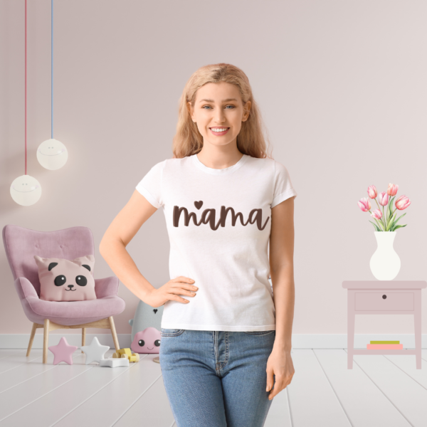 Mama tee 2 @momlifecorner